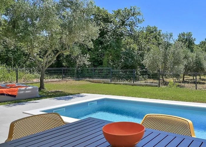 Solis With Heated Pool *